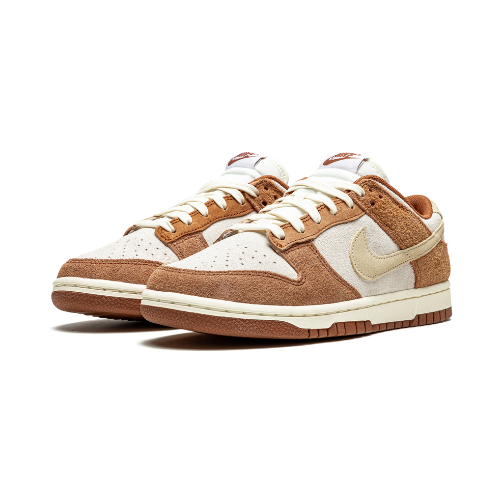 Dunk Low "Medium Curry"