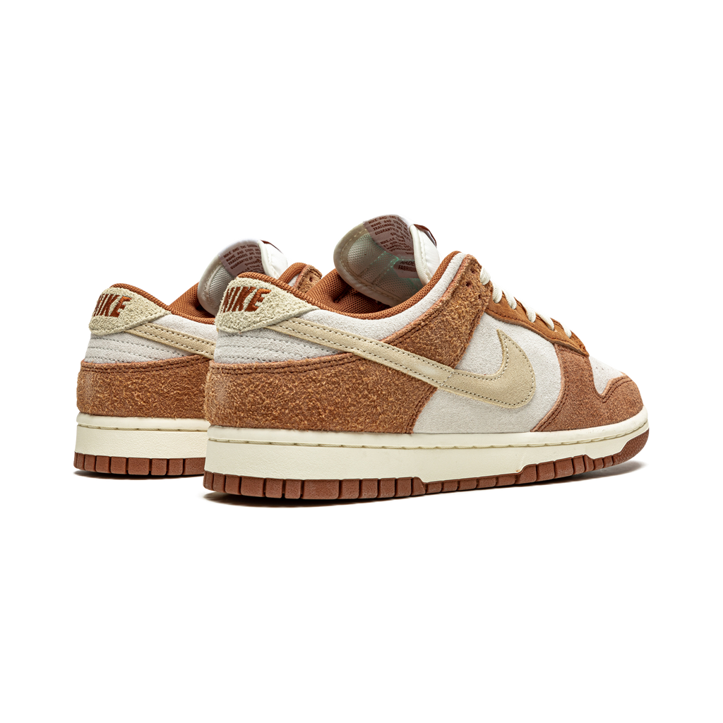Dunk Low "Medium Curry"