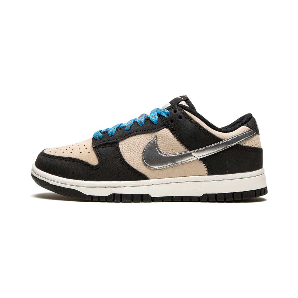 Dunk Low "Starry Laces"